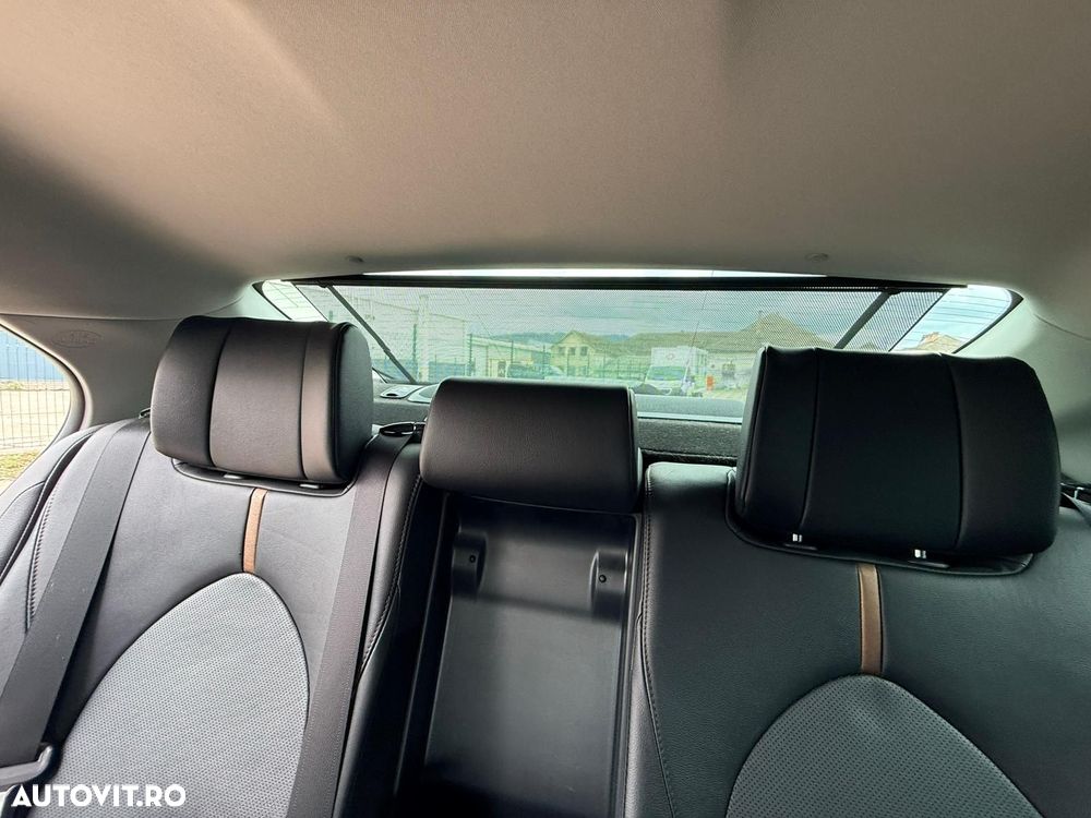 Toyota Camry 2.5 Dynamic - 14