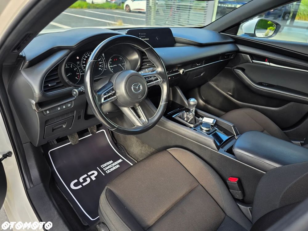 Mazda 3 - 16