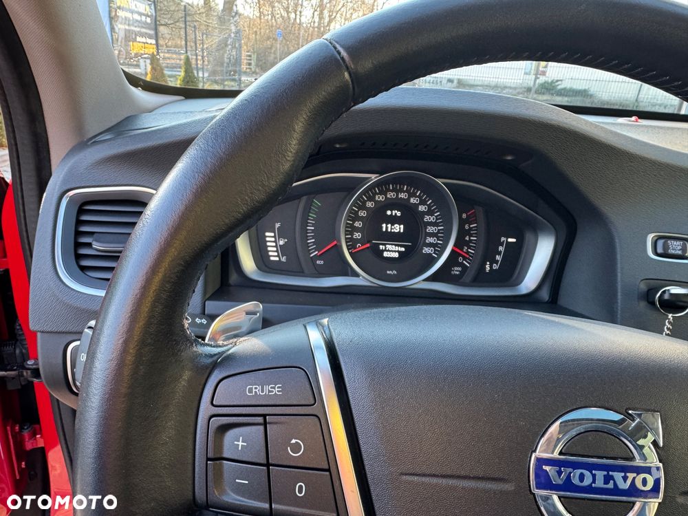 Volvo S60 T5 AWD Geartronic Summum - 29