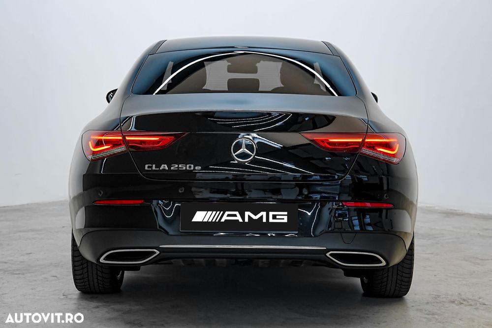 Mercedes-Benz CLA 250 - 8