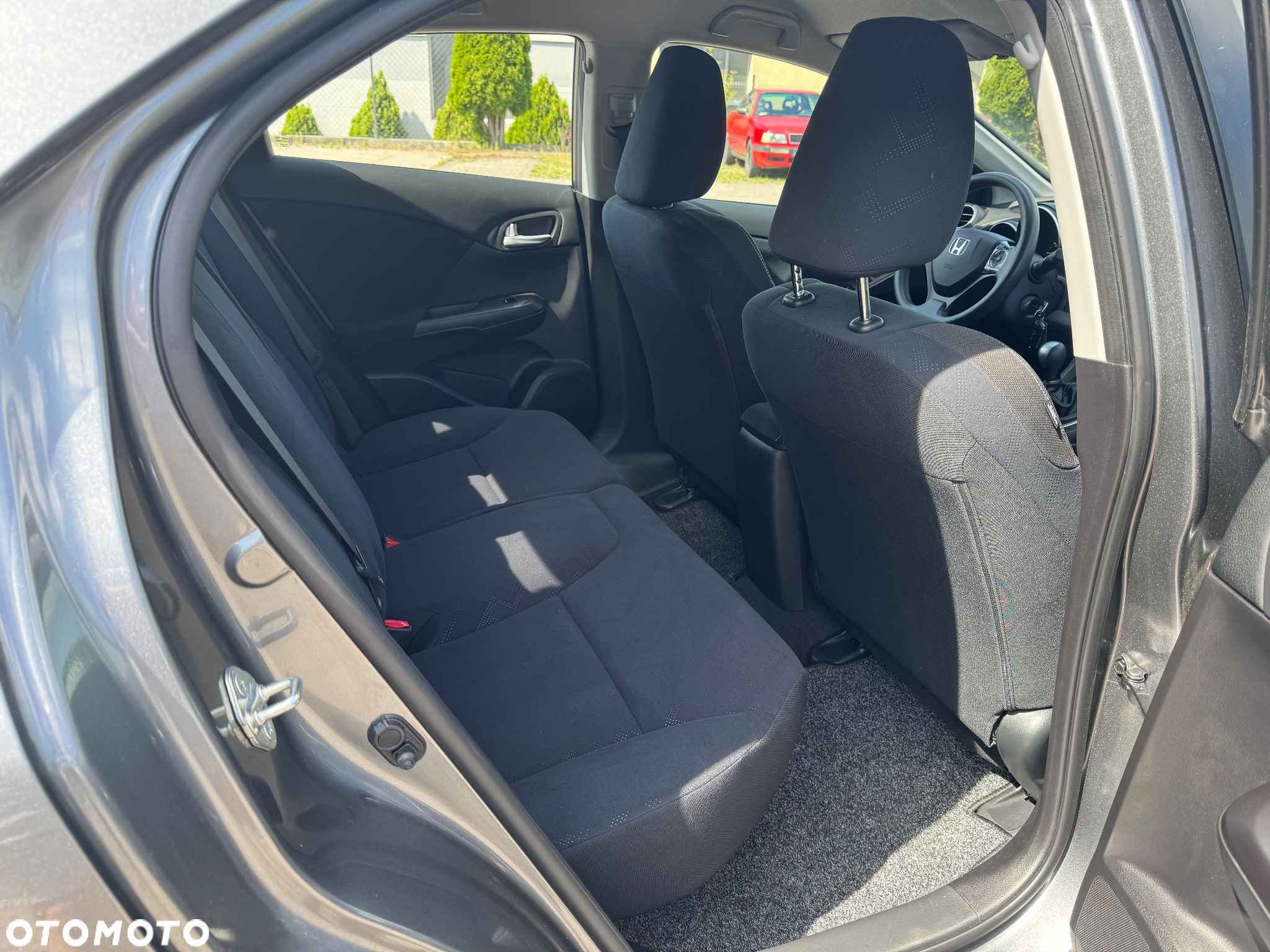 Honda Civic 1.8 Comfort - 22