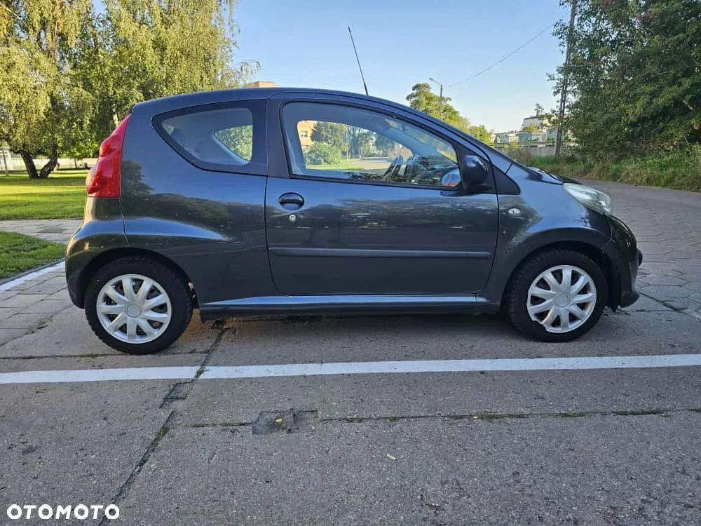 Peugeot 107 1.0 Trendy - 8