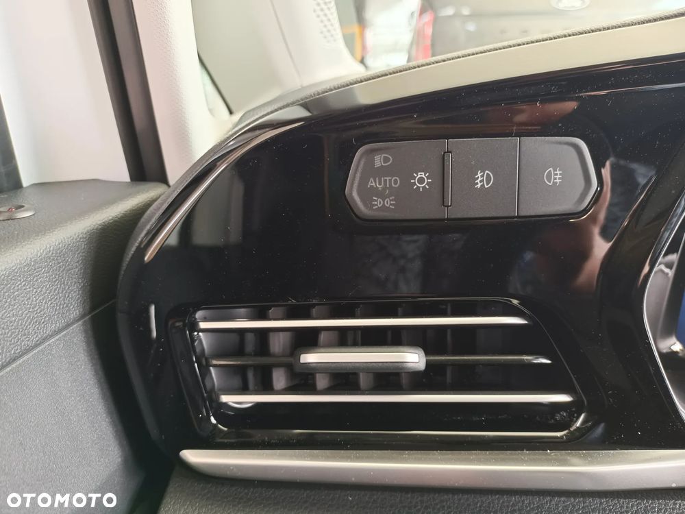 Ford Connect - 12