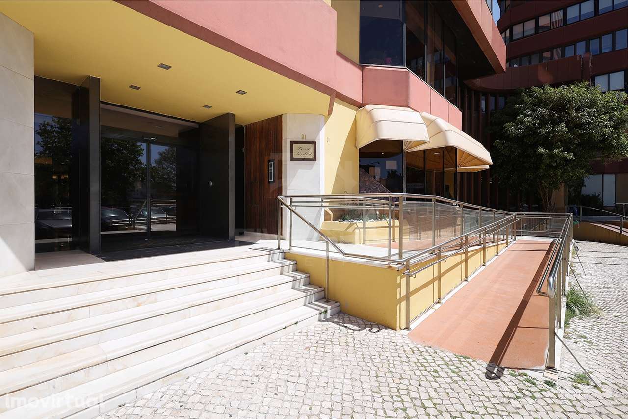 T3 - Renovado - Torres das Palmeiras - Oeiras - Grande imagem: 2/47