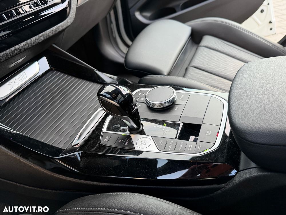 BMW X3 xDrive30i AT - 15