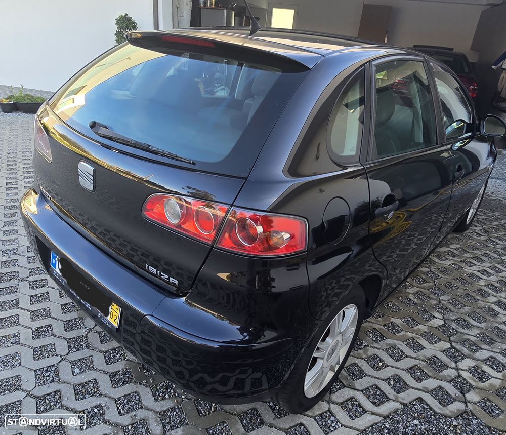 SEAT Ibiza - 4