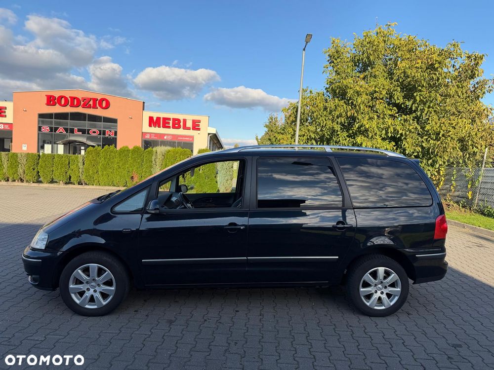 Volkswagen Sharan 2006 photo 2