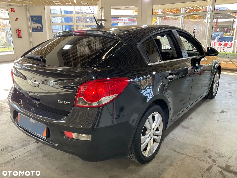 Chevrolet Cruze 1.4T LTZ - 9