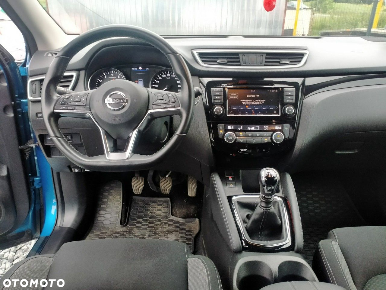 Nissan Qashqai 1.3 DIG-T N-Connecta - 15