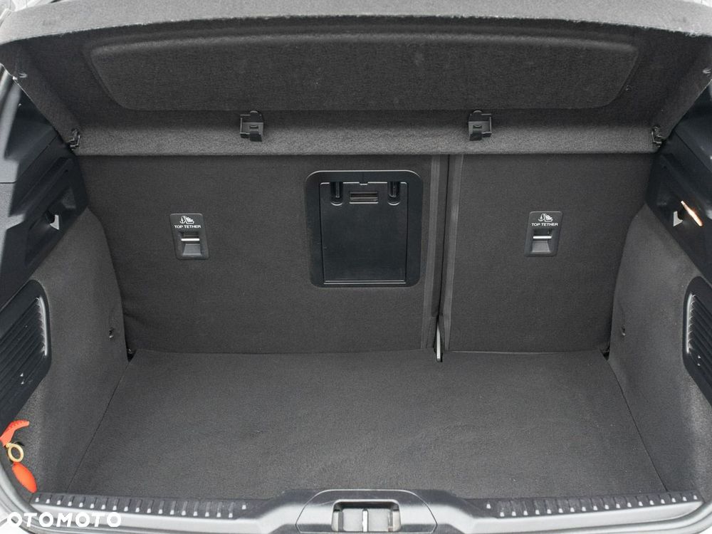 Ford Focus - 27