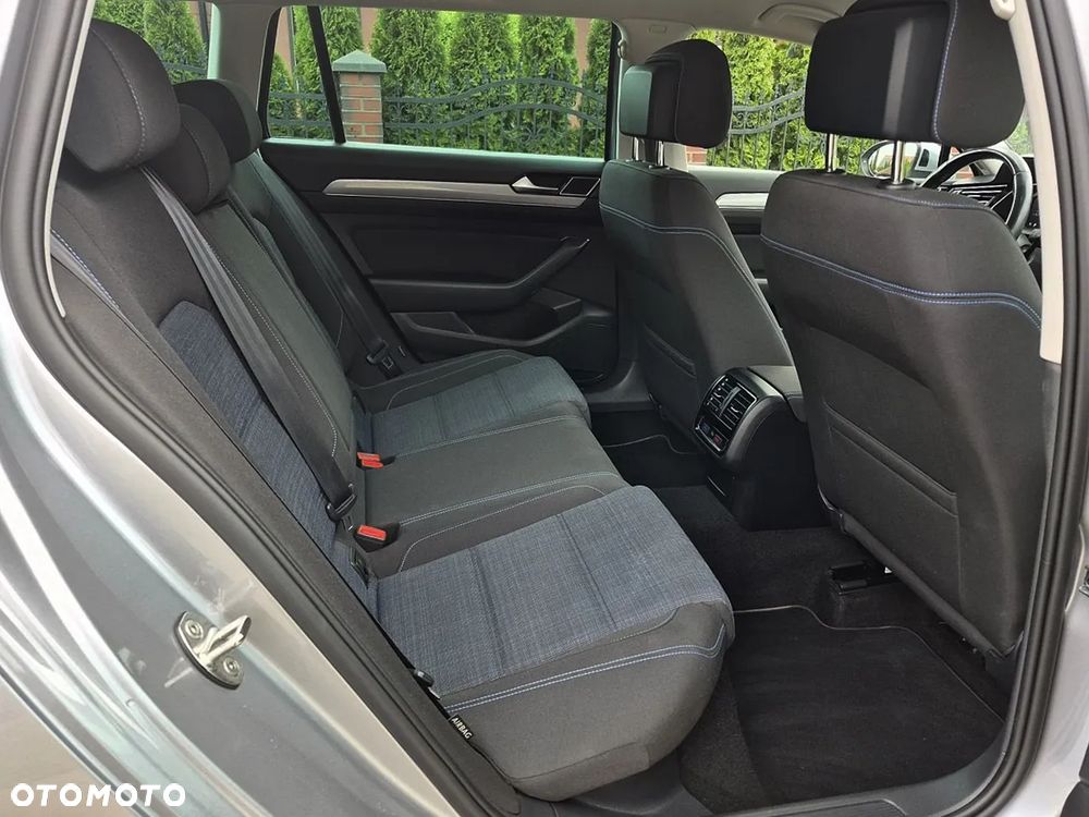 Volkswagen Passat 1.4 TSI Plug-In Hybrid GTE DSG - 7