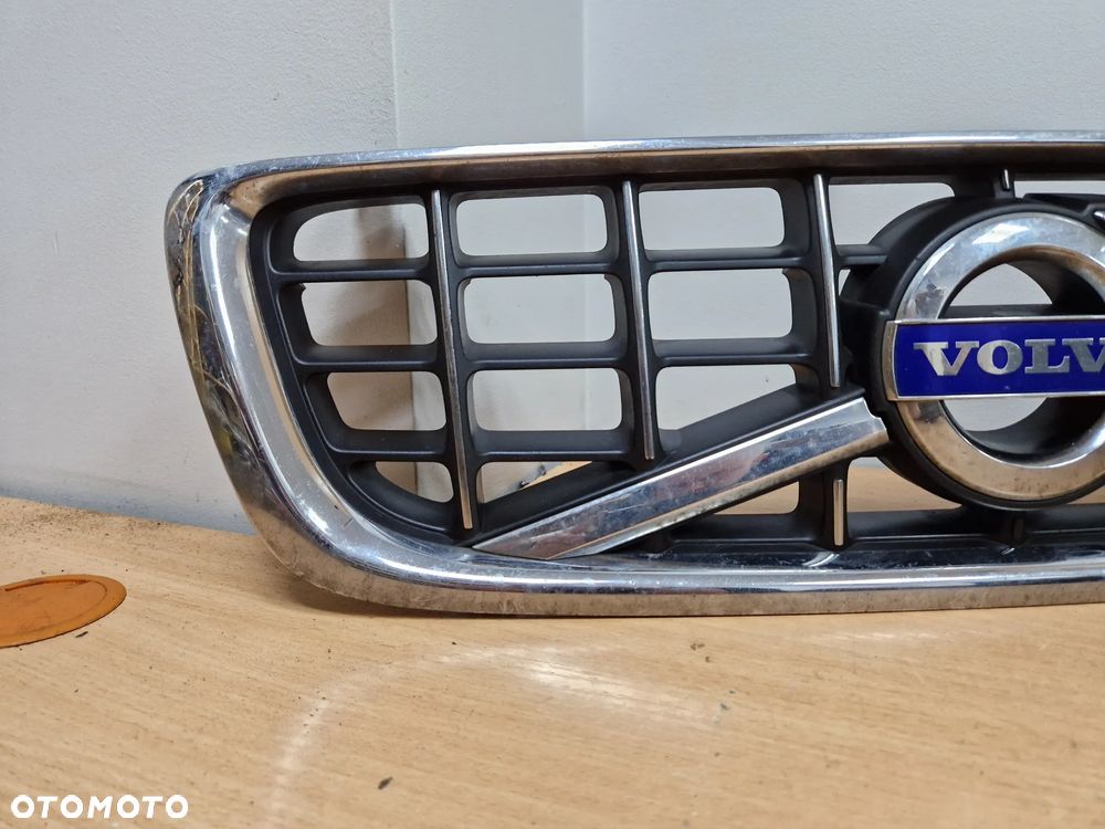 VOLVO V70 III 3 GRILL GRIL ATRAPA CHŁODNICY 07-13 - 2