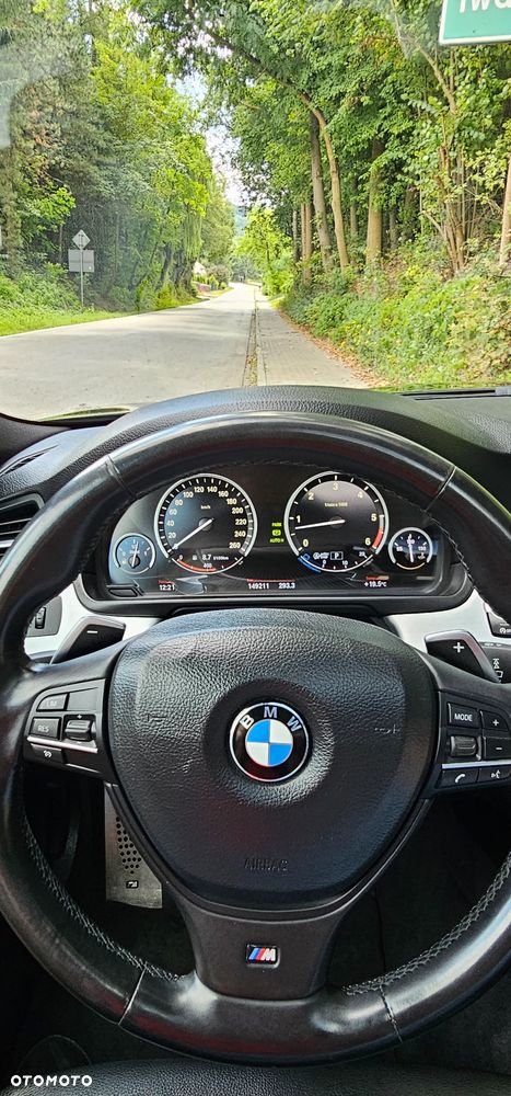 BMW Seria 5 530d xDrive Sport-Aut - 25