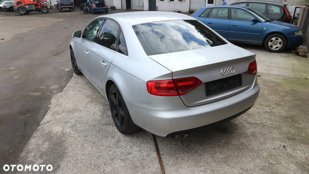 AUDI A4 B 2.0 TDI CAGA LAK LA7X CZESCI NA CZESCI - 3