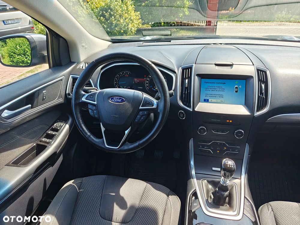 Ford Edge 2.0 TDCi 4x4 Titanium - 10