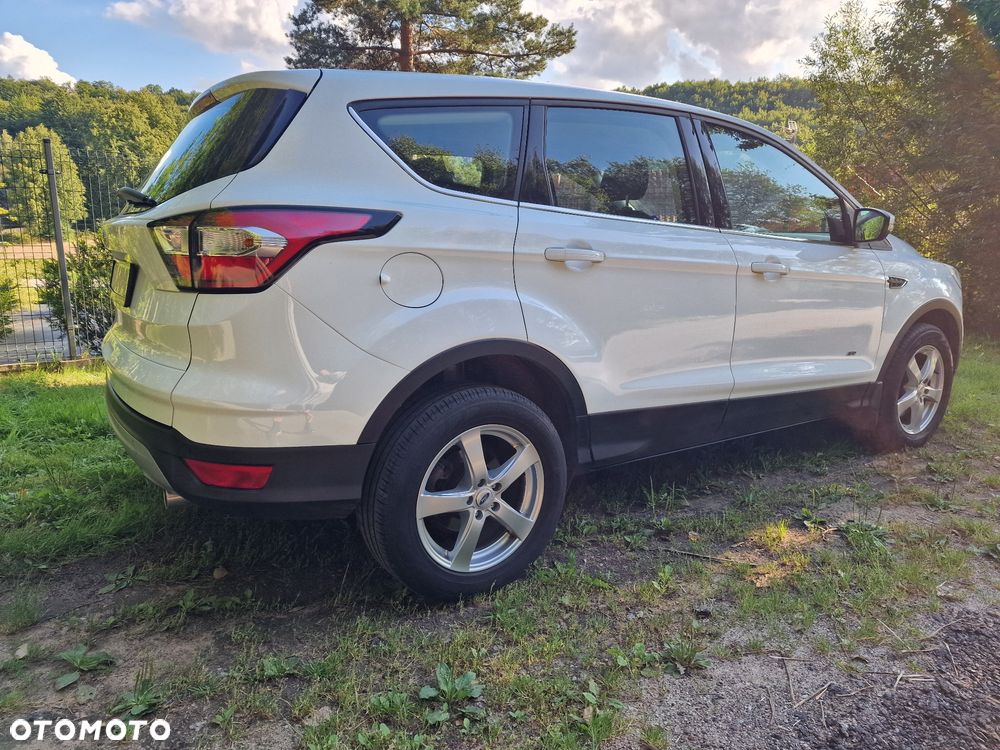 Ford Kuga 2.0 TDCi AWD Edition - 27