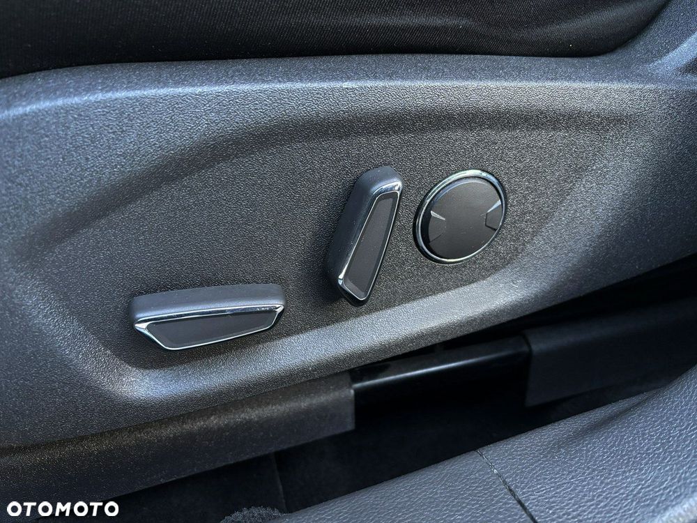 Ford Mondeo - 16