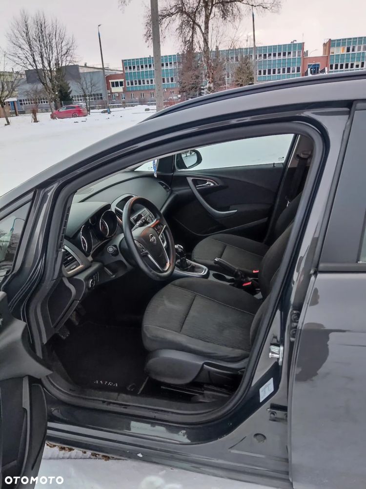 Opel Astra 1.7 CDTI - 10