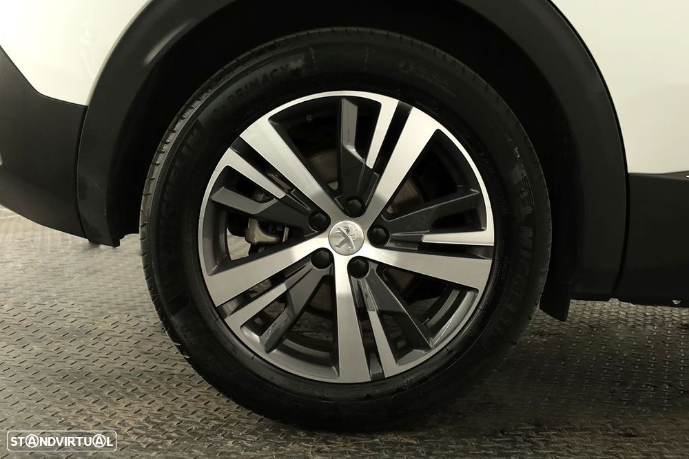 Peugeot 3008 1.5 BlueHDi Allure Pack EAT8 - 5