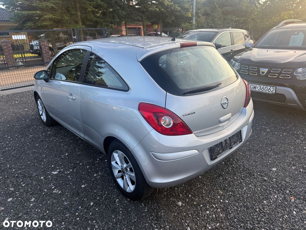 Opel Corsa 1.2 16V Energy - 7