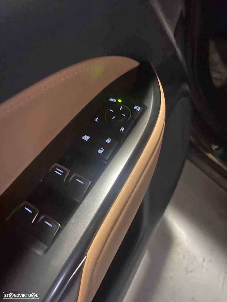 Lexus NX 450h+ Executive Plus - 17