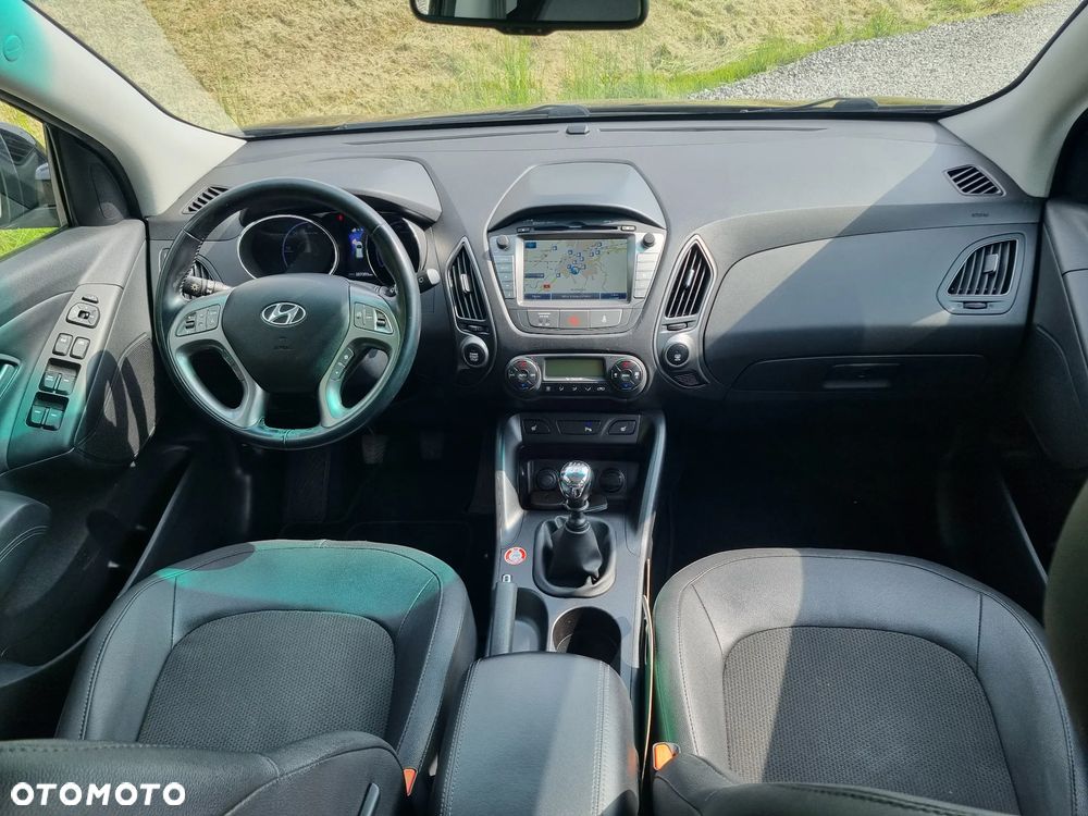 Hyundai ix35 2.0 CRDi Premium 2WD - 21