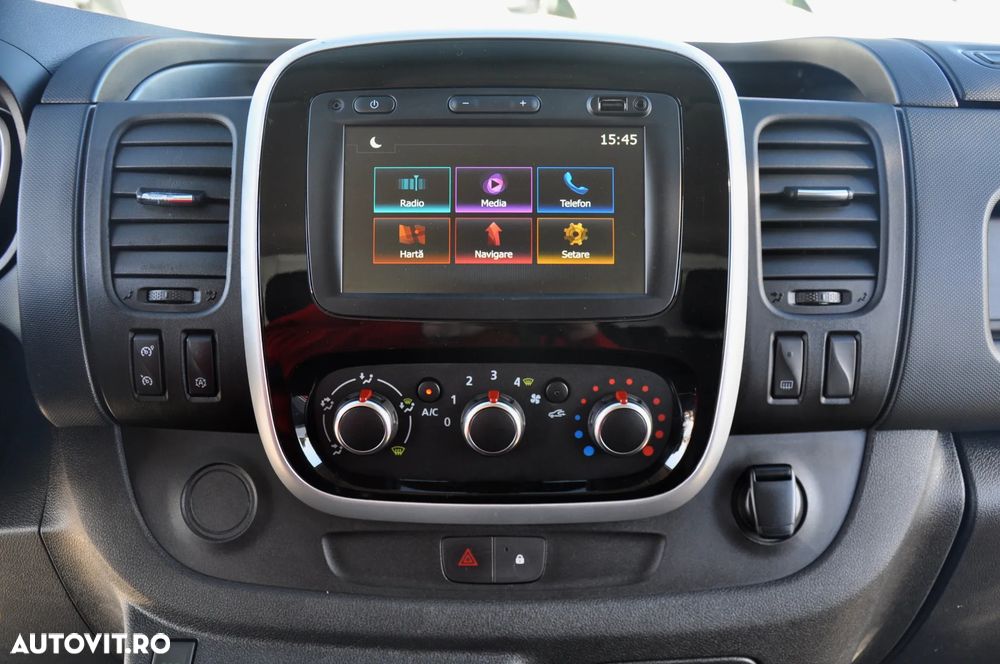 Renault Trafic - 17