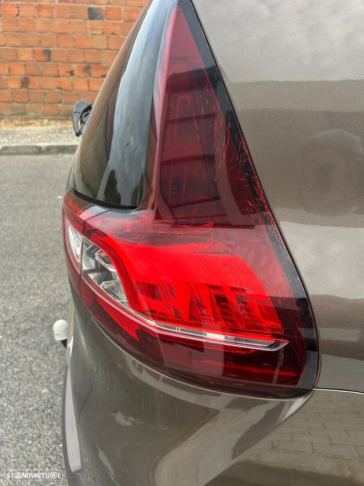 Renault Grand Scénic 1.5 dCi Bose Edition SS - 11