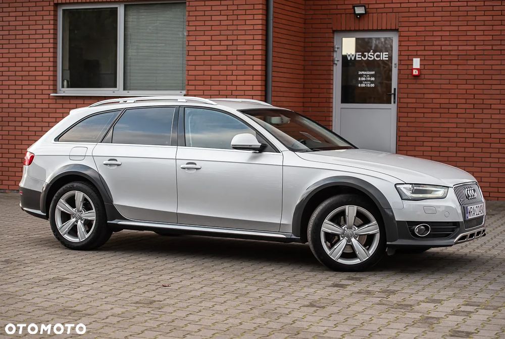 Audi A4 Allroad 3.0 TDI clean diesel Quattro S tronic - 29