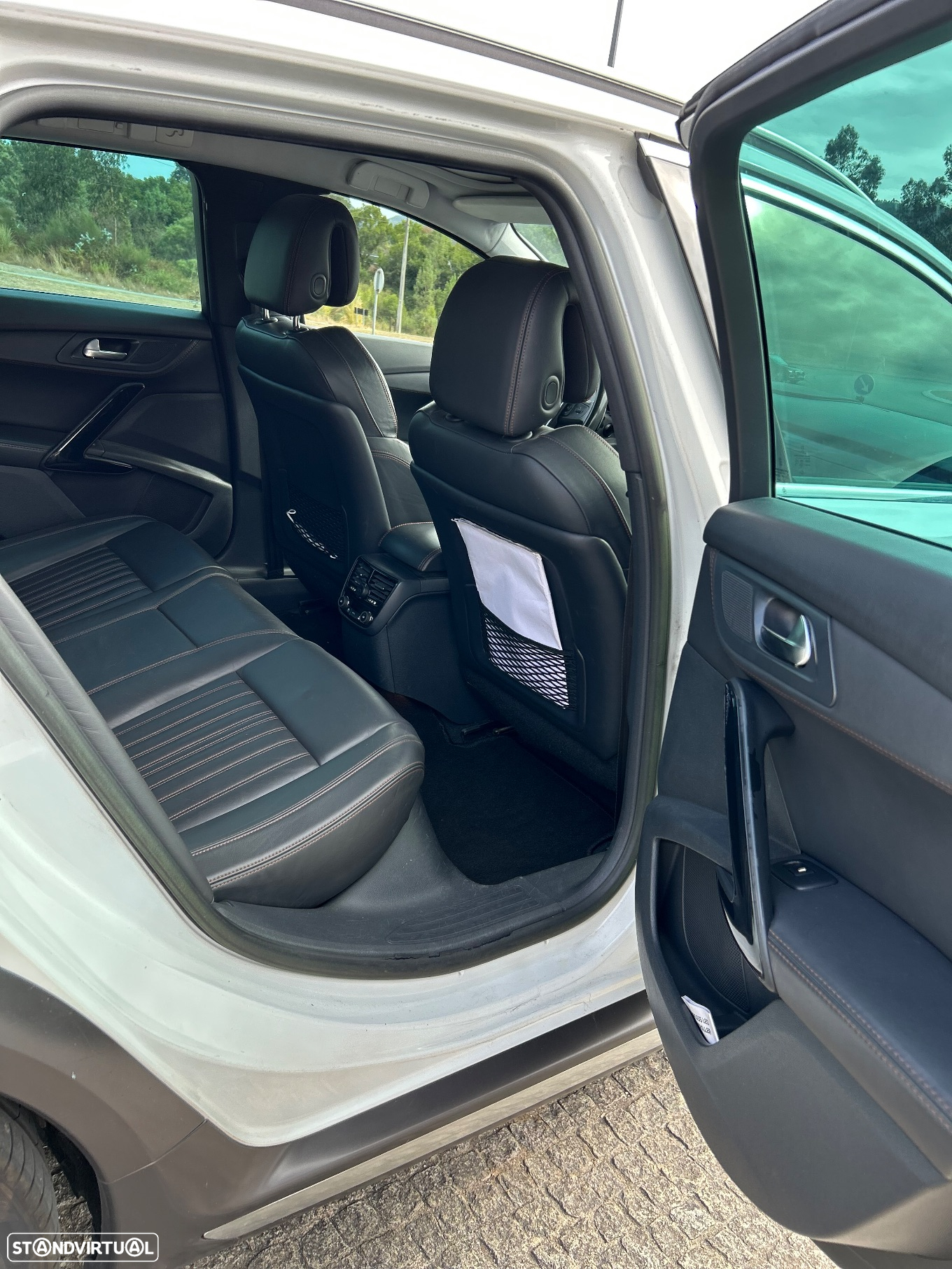 Peugeot 508 RXH 2.0 HDi Hybrid4 Limited Edition 2-Tronic - 9