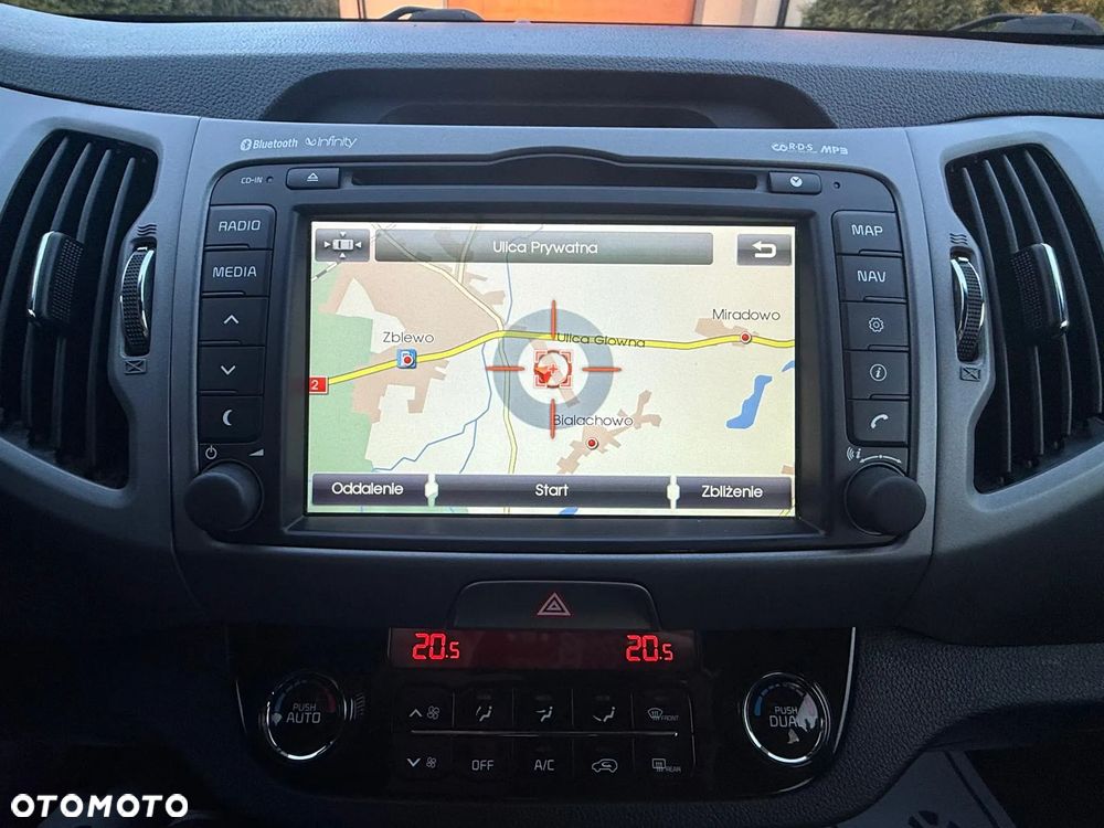 Kia Sportage 1.6 GDI 2WD Dream-Team Edition - 27