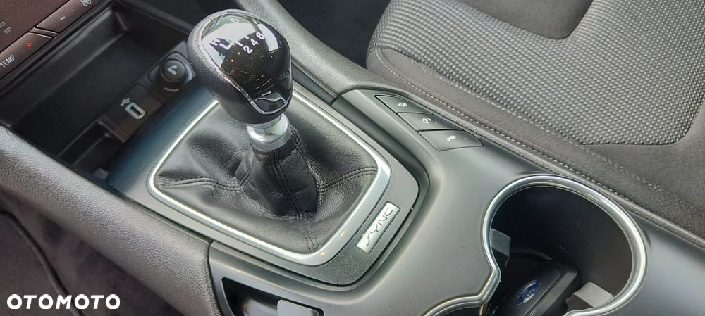 Ford Mondeo 2.0 TDCi Titanium - 13