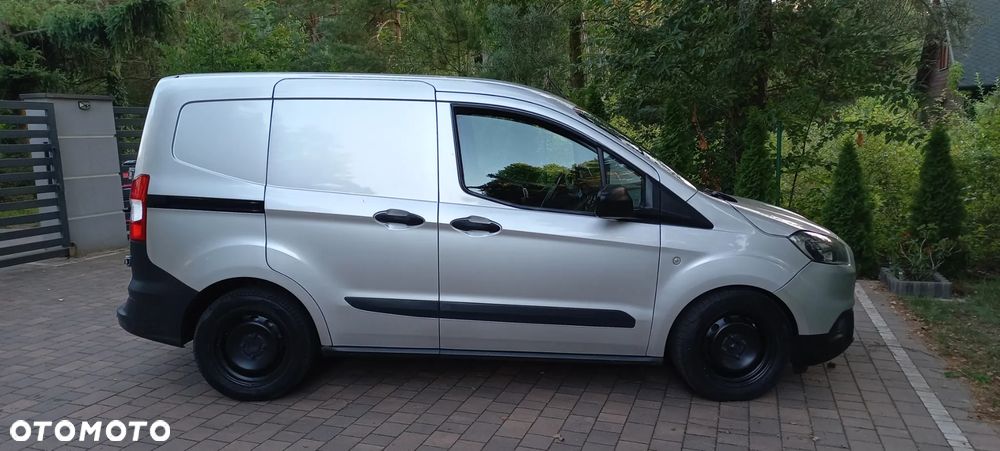 Ford TRANSIT COURIER - 2