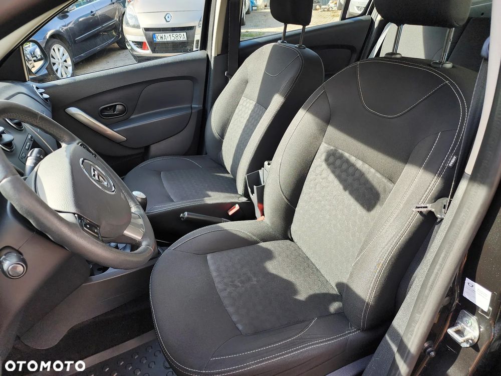 Dacia Logan TCe 90 Prestige - 24
