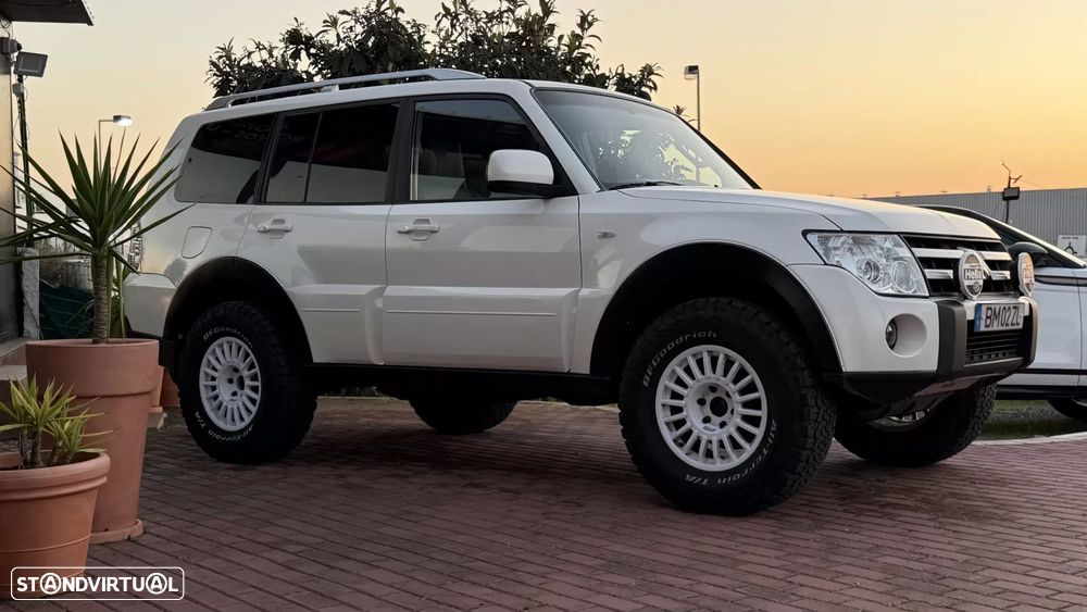 Mitsubishi Pajero 3.2 DI-D Intense - 13