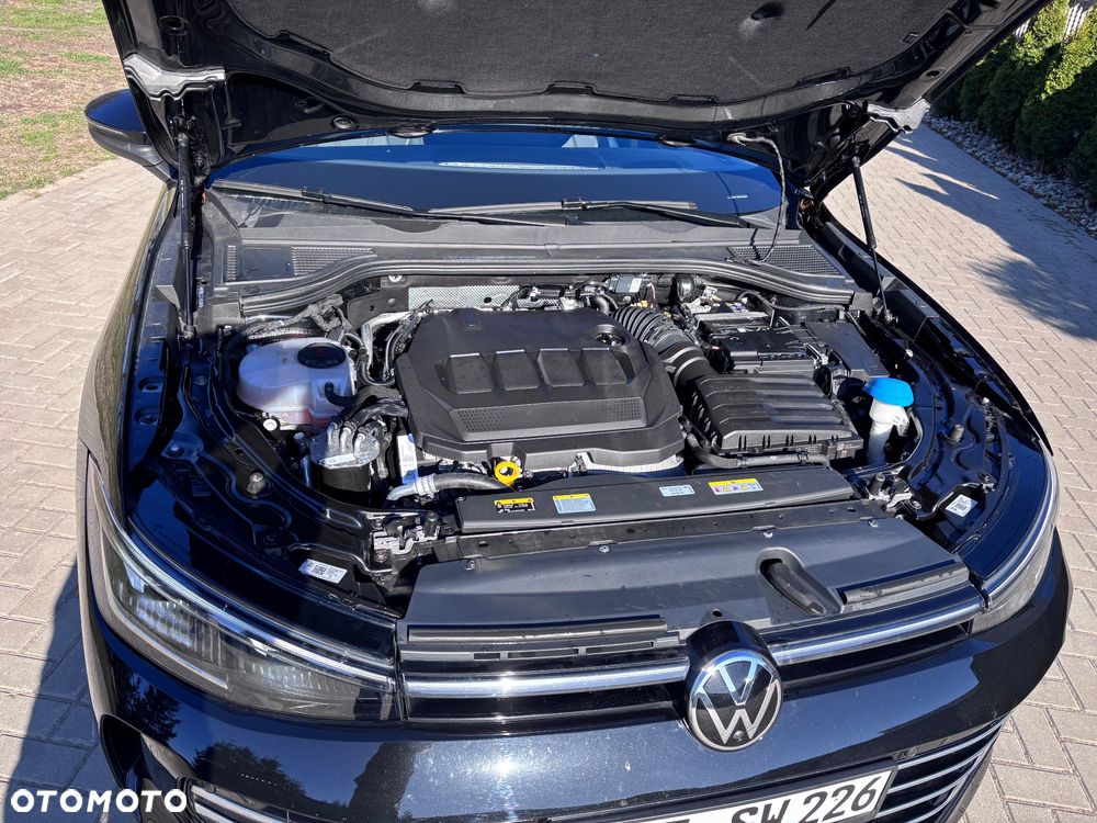 Volkswagen Passat Variant 2.0 TDI SCR 4Motion DSG Elegance - 7