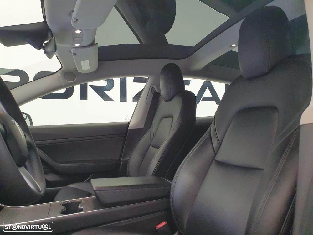 Tesla Model 3 Long Range Tração Traseira - 13