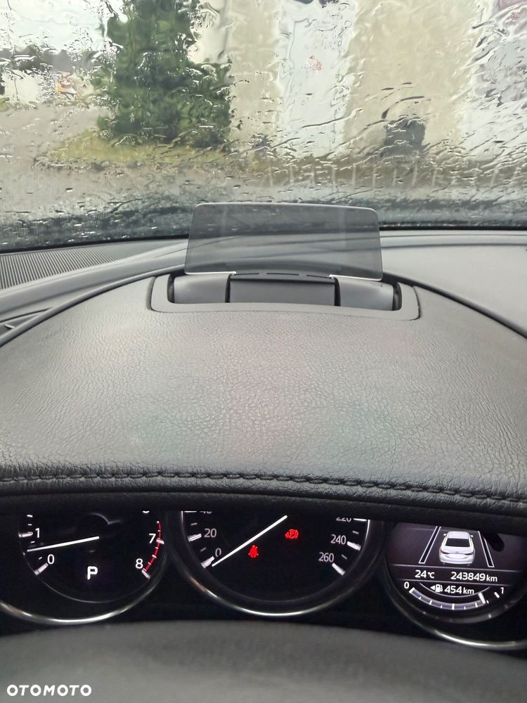 Mazda 6 - 8