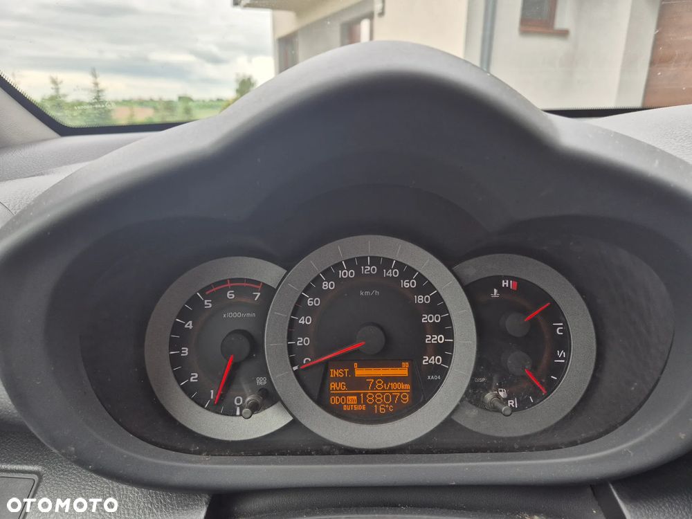 Toyota RAV4 2.2 D-CAT 4x4 Executive - 7