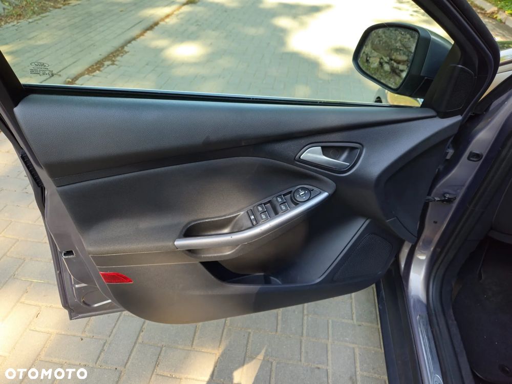 Ford Focus 1.6 TI-VCT Titanium - 27