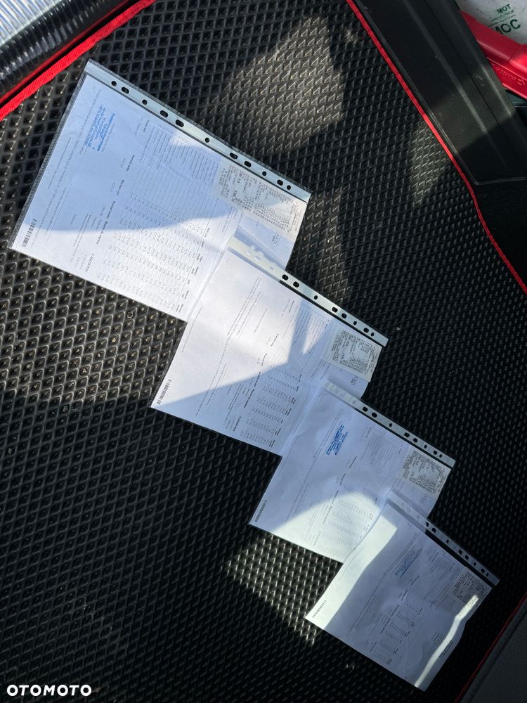 Volkswagen Passat 2.0 TDI Highline - 22