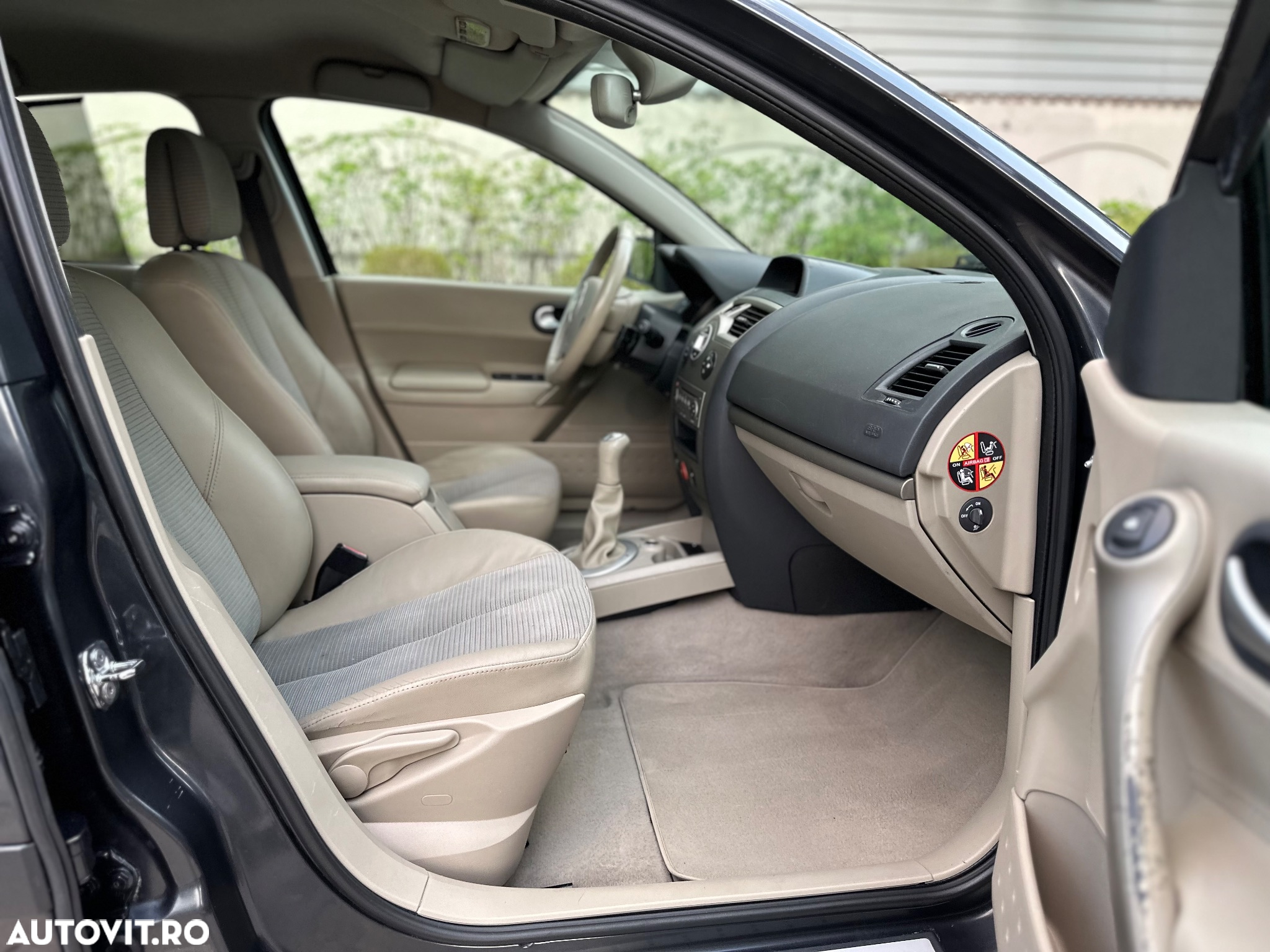 Renault Megane - 8