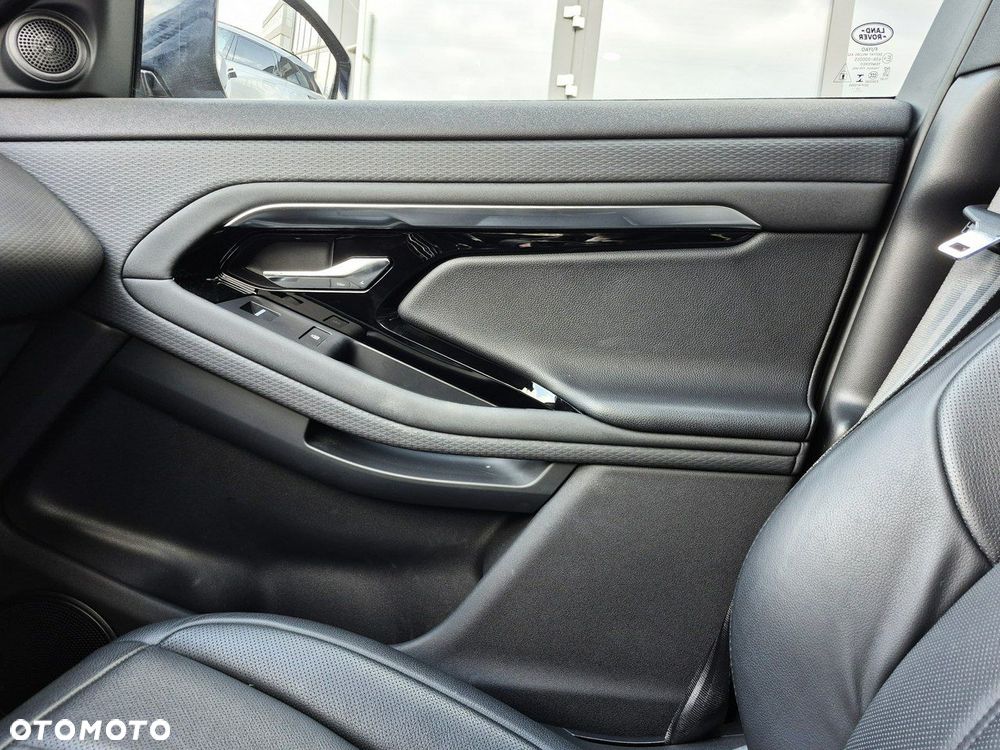 Land Rover Range Rover Evoque - 33