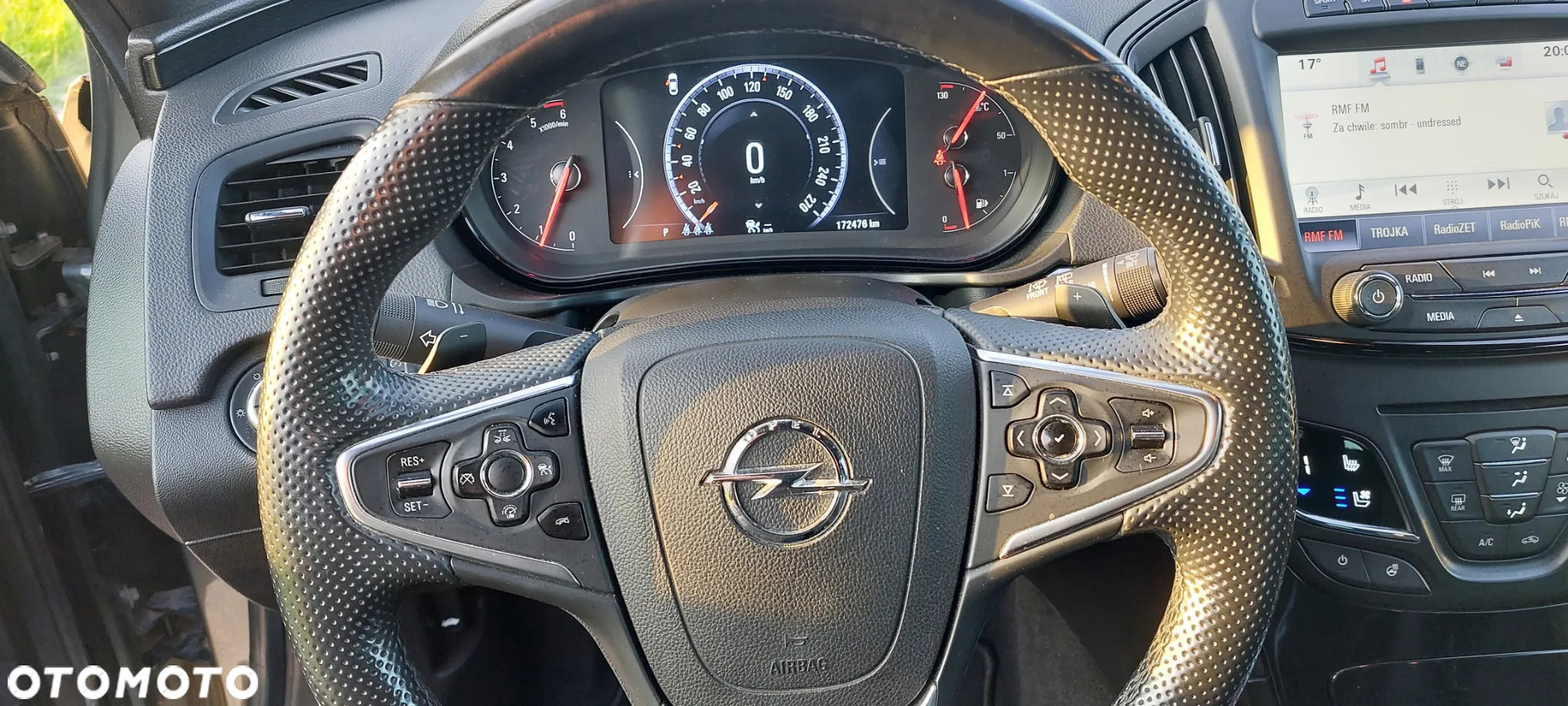 Opel Insignia - 8