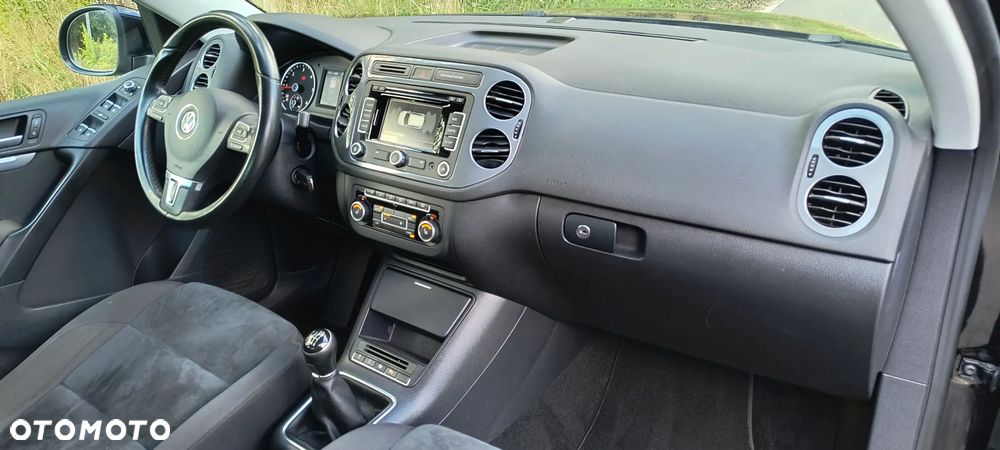Volkswagen Tiguan 2.0 TDI DPF BlueMotion Technology Cup Sport & Style - 32