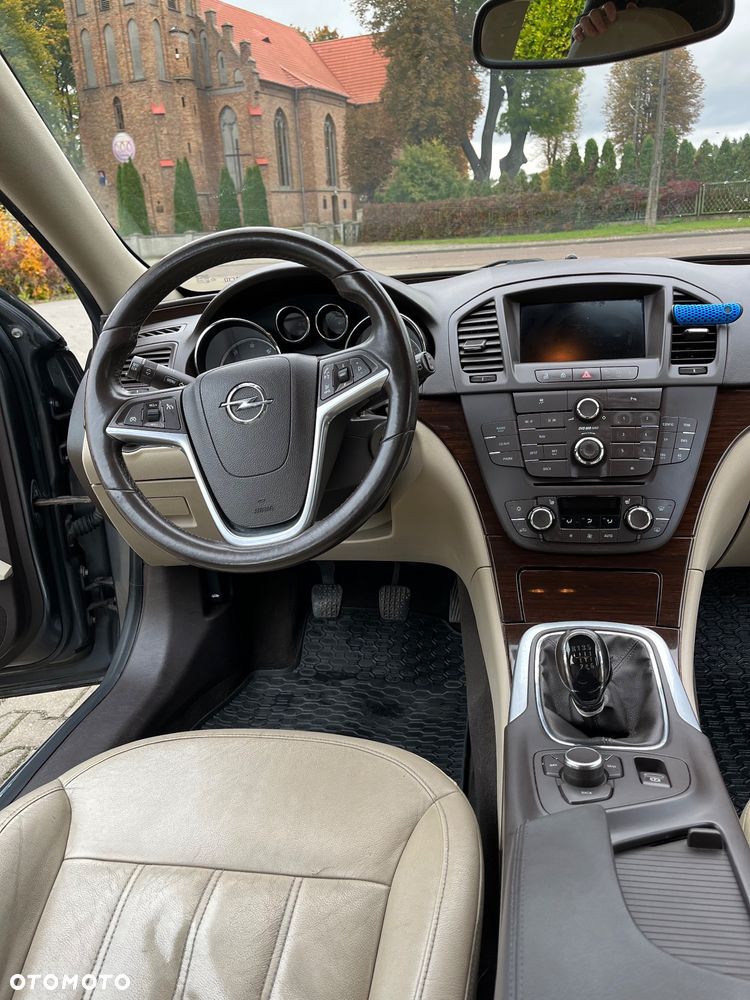 Opel Insignia 2.0 CDTI - 8