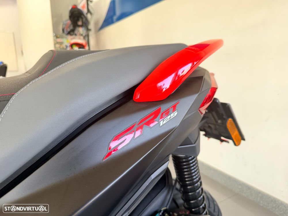 Aprilia SR GT 125 SPORT - 6
