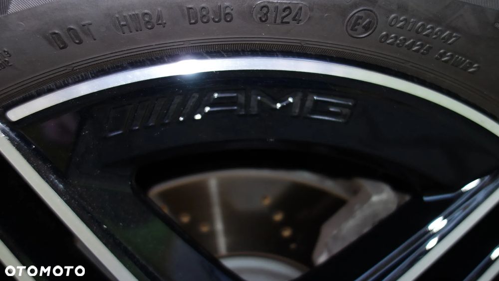 Mercedes-Benz GLA 200 d 4-Matic AMG Line 8G-DCT - 30