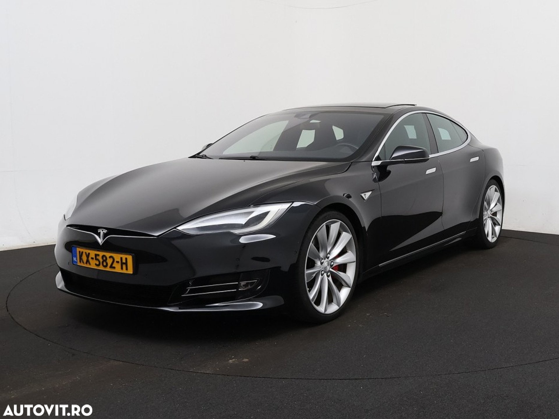 Tesla Model S 75 - 2