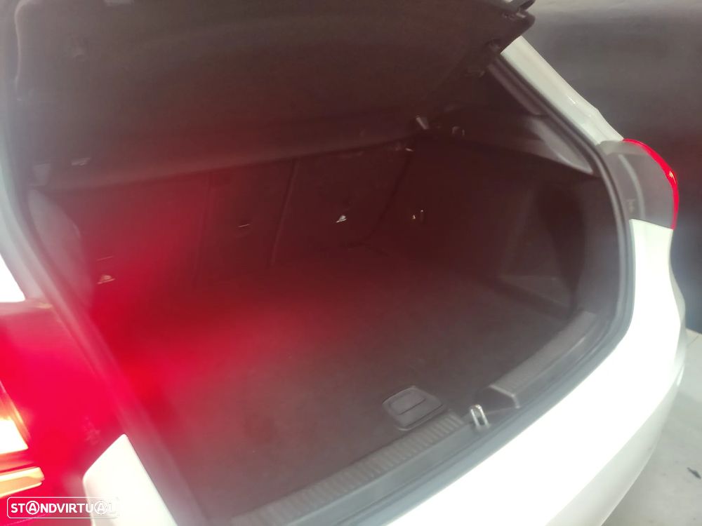 Mercedes-Benz A 200 7G-DCT Advanced Progressive - 5